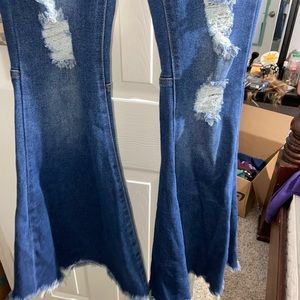 High rise flare jeans! Size 8 with distressing!